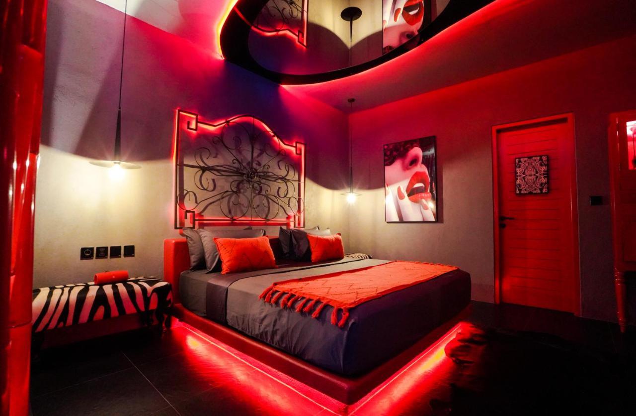 Hotel Pinkcoco Uluwatu - Constant Surprises & For Cool Adults Only Exteriér fotografie