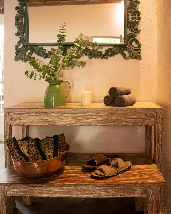 Hotel Pinkcoco Uluwatu - Constant Surprises & For Cool Adults Only Exteriér fotografie