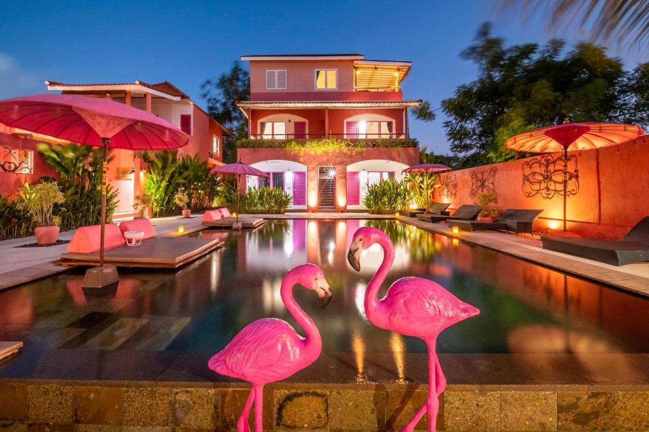 Hotel Pinkcoco Uluwatu - Constant Surprises & For Cool Adults Only Exteriér fotografie